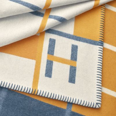 HERMES-PARIS 毛布・ブランケット C050 ハイブランドHermesブランケットファッション高品質 ふんわり